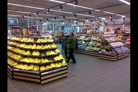 August: Tesco unveiled its vision of the future for big-box retail at its remodelled Tesco Extra in Watford, billed as a “brad new shopping and leisure destination”.